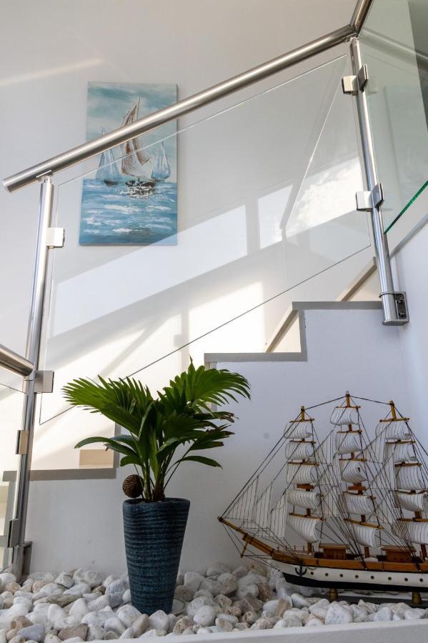Sunny Adriatic Apartment Porec Exterior photo